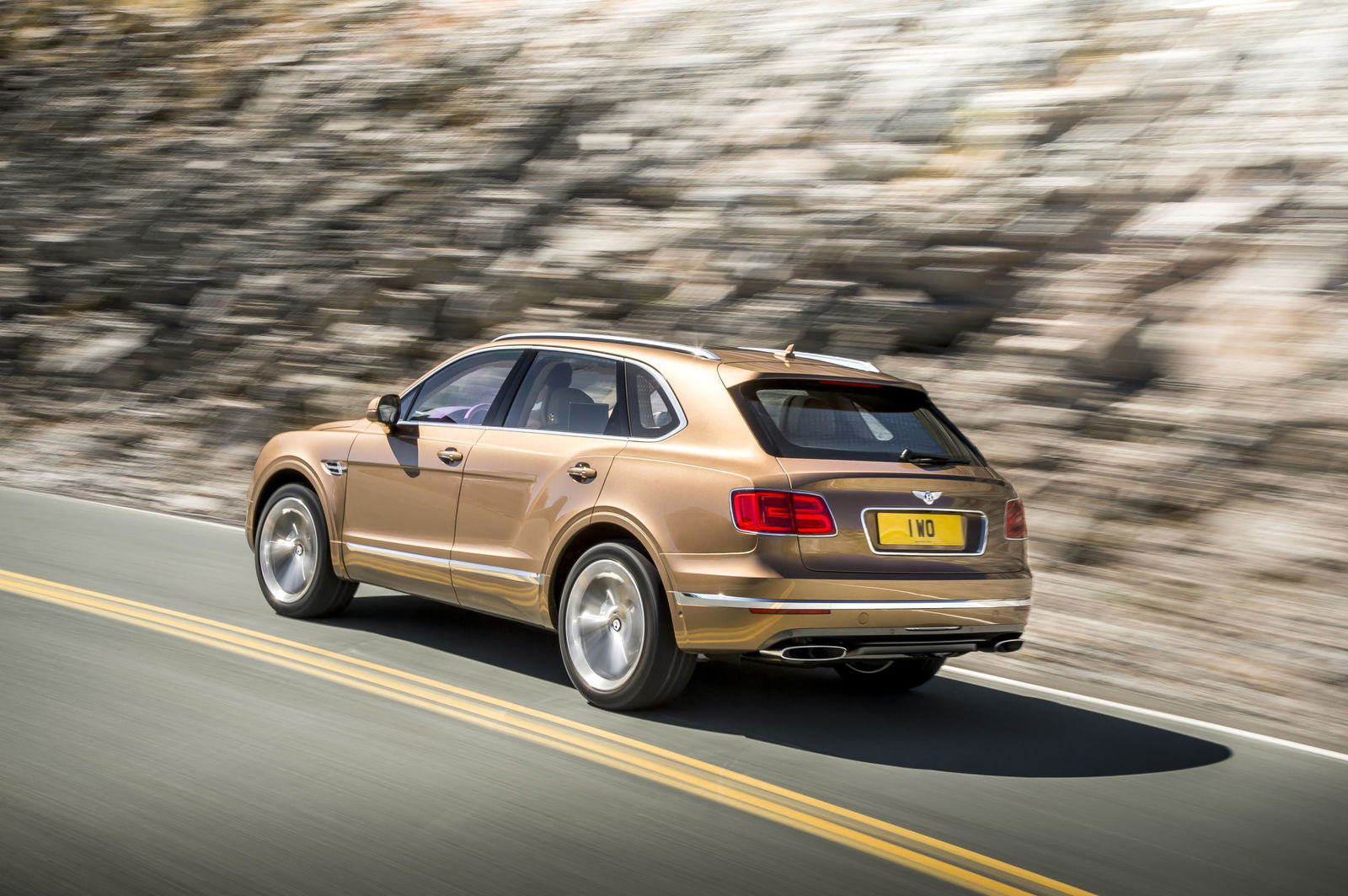 The 600bhp Bentley Bentayga Is The Fastest And Most Powerful SUV Ever