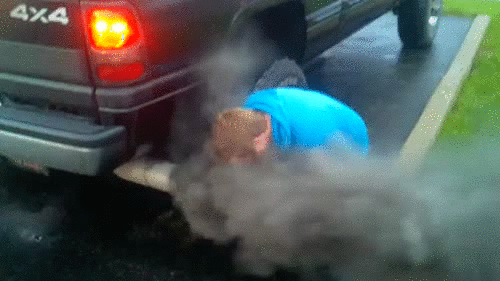 7 Smells That Petrolheads Can't Stand