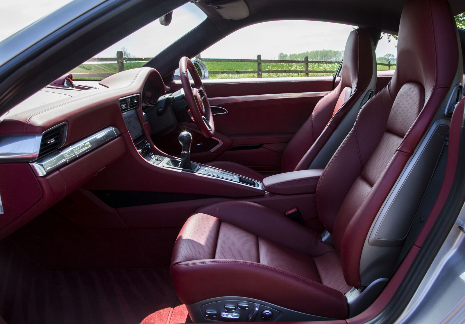 Porsche 911 Face-Off: 991 Turbocharged Carrera Vs 996 Turbo