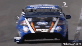 12 Gifs Of V8 Supercar Drivers Doing Serious Slides And Drifts