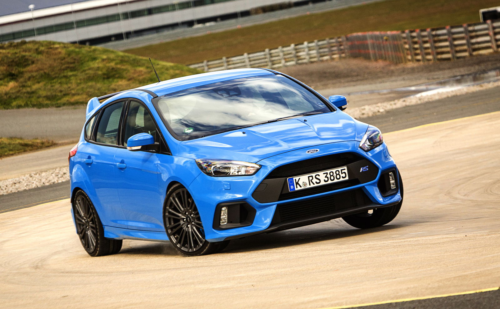6 Exciting Technologies That Will Feature On Future Performance Cars