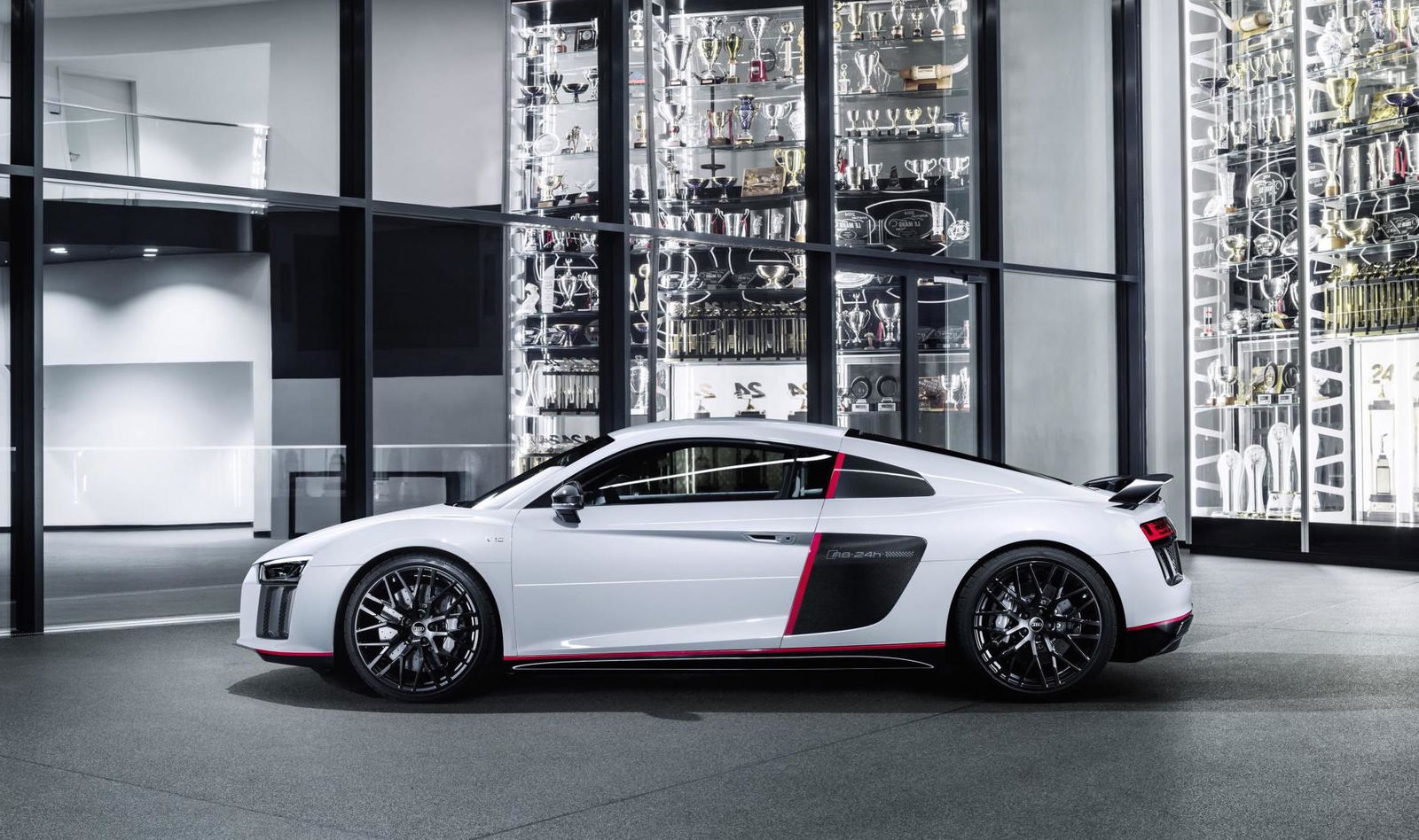 Audi Will Let You Factory-Order A Message Of Your Choice On The Side Of Your New R8