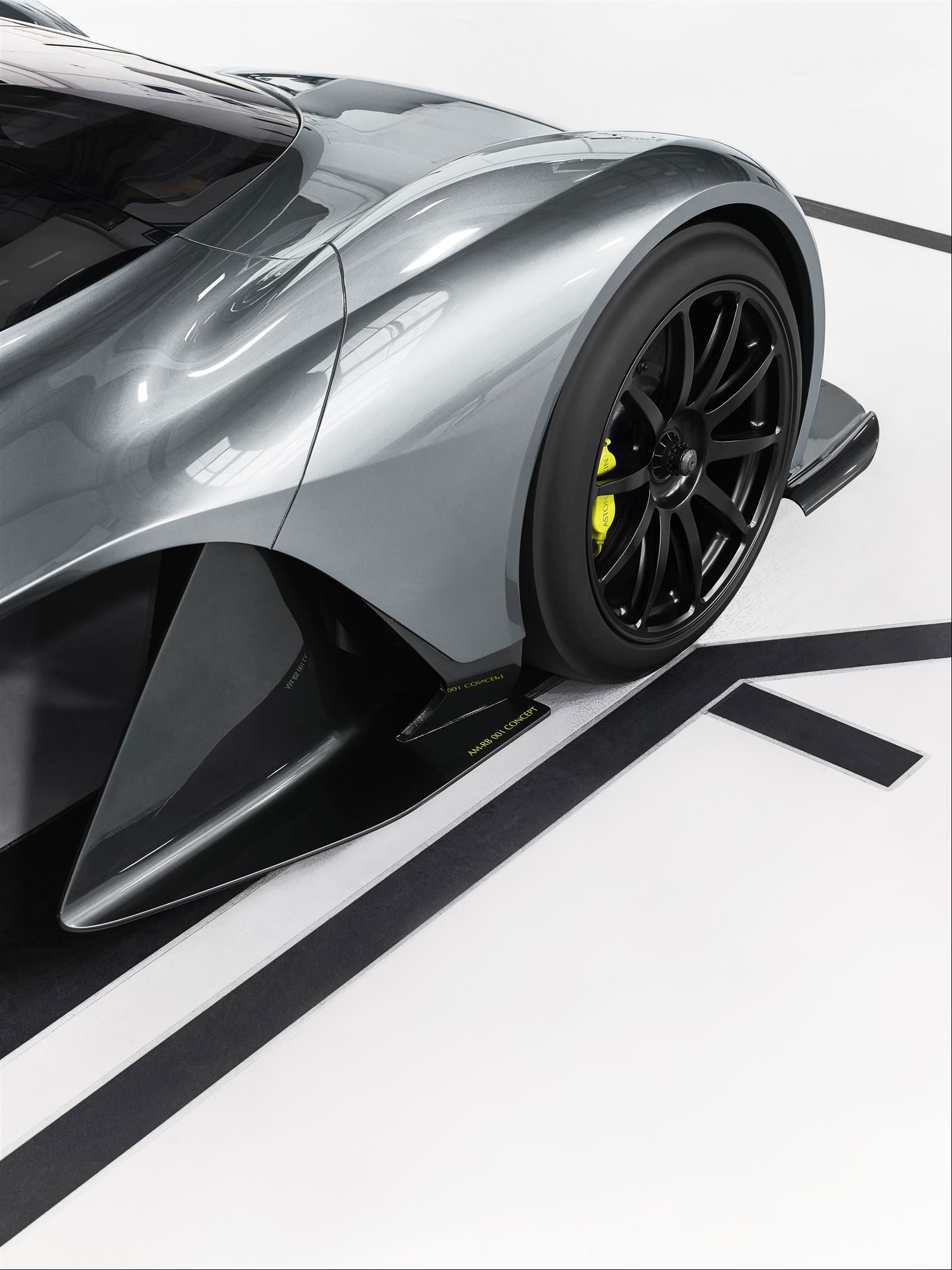 10 Things We Learned About The Aston Martin AM-RB 001 Hypercar