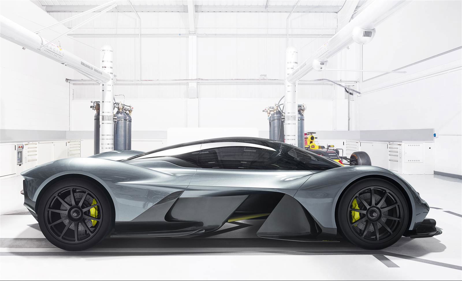 10 Things We Learned About The Aston Martin AM-RB 001 Hypercar
