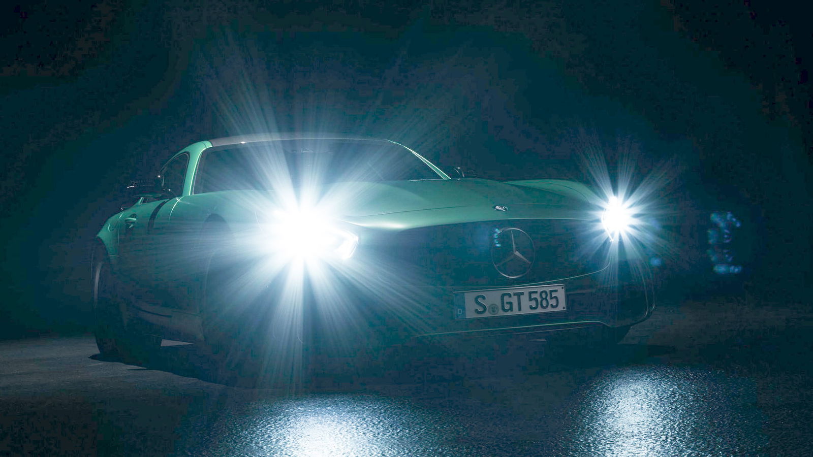 The Mercedes-AMG GT-R Has Been Teased In Some Really, Really Dark Photos