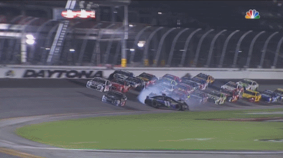 24 Crazy Nascar Gifs That Will Have You On The Edge Of Your Seat