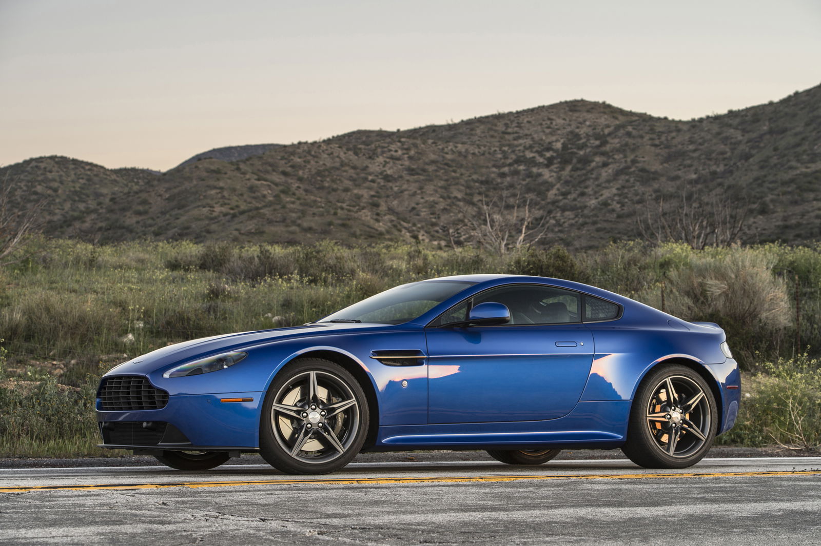 Praise The Manual Gods: The Aston Martin V12 Vantage S Now Has A Dog-Leg Stick Shifter