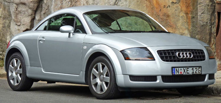 10 Ugly Cars That Have Grown Prettier With Age