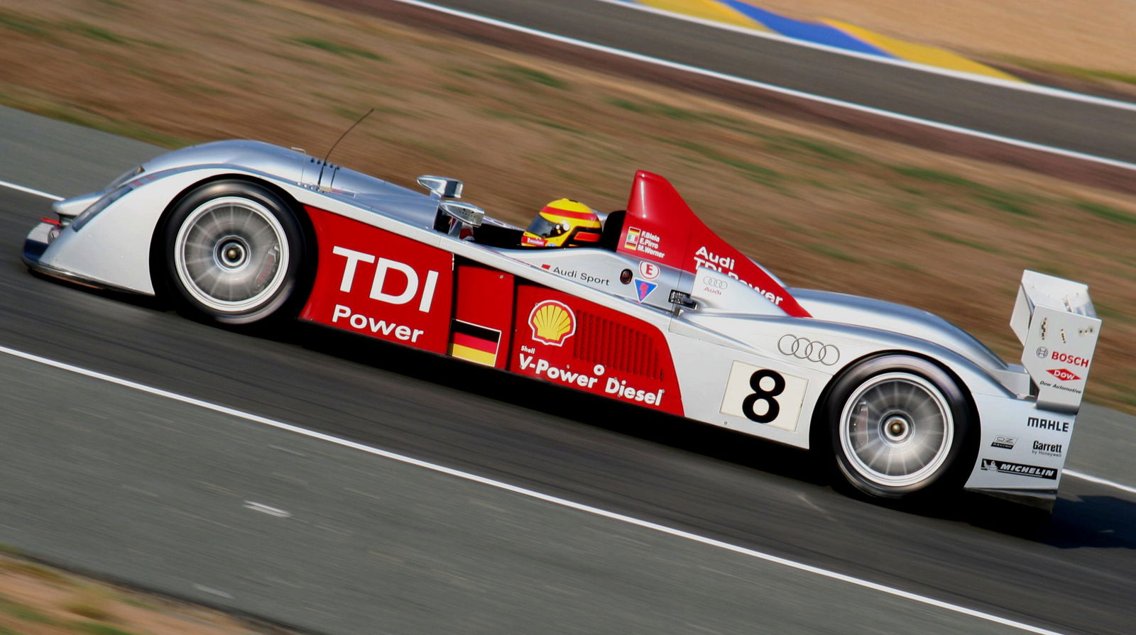 The 8 Most Successful Le Mans Racing Drivers Ever