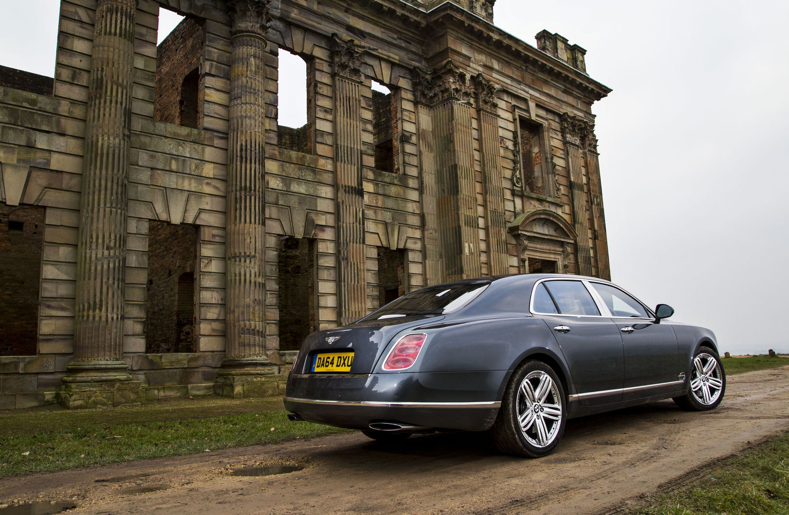 5 Ways The Bentley Mulsanne Made Me Feel Like A King