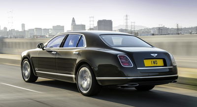 The Bentley Mulsanne Speed Is A Monster Limousine With 530bhp And 811lb ft 