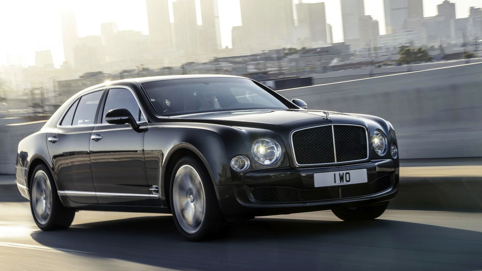 The Bentley Mulsanne Speed Is A Monster Limousine With 530bhp And 811lb ft 