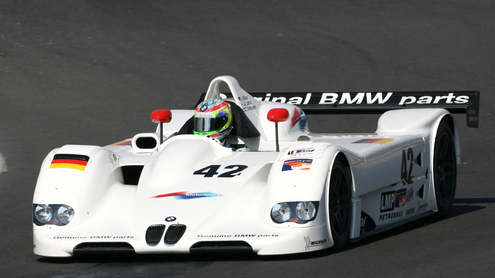 10 Stunning Endurance Race Cars That Prove Function Can Be Beautiful 