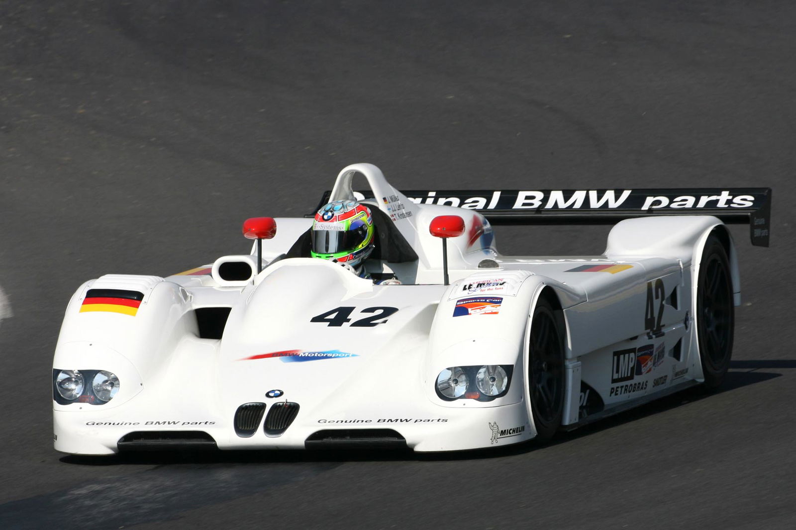 Enjoy The Glorious Sound Of Formula 3000 Cars Racing Up Hillclimbs