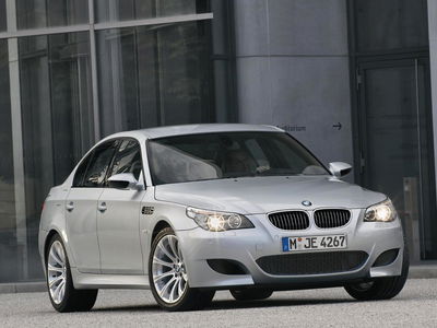 7 Cars You'd Wouldn't Expect To Come With A Manual Gearbox Option