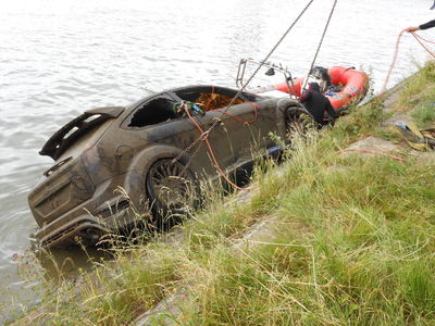 This Is What It Looks Like When A Ford Focus RS Is Unceremoniously Dumped Into A River