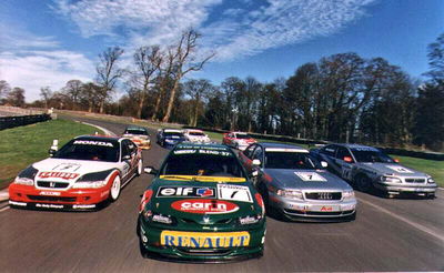 This Twitter Account Celebrates All That Was Awesome About 90s BTCC