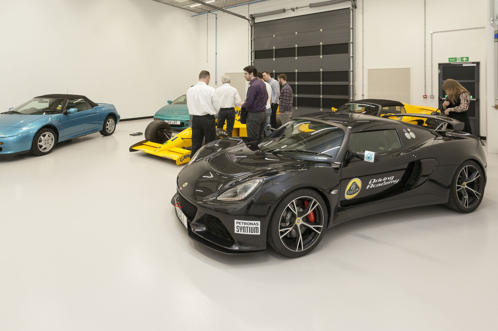 I Drove One Of The World's Most Advanced Driving Simulators And I Nearly Threw Up