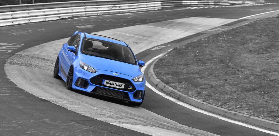 13 Modern Cars That Look Spectacular With Retro Wheels