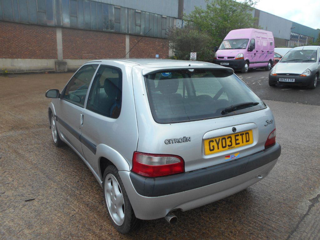 Citroen Saxo VTS: B-Road Weapon And Track Beater For The Price Of A Laptop 