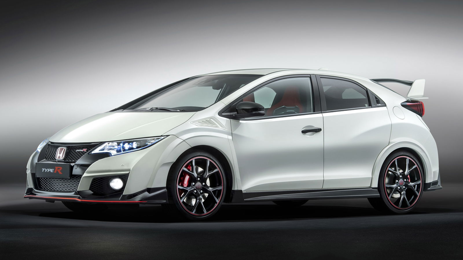 This Is The New Honda Civic Type-R: 306bhp, 167mph And A Massive Rear Wing