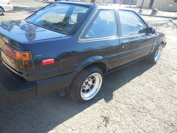 Get Your Drifting Dreams Started With This $2600 AE86 Corolla SR5