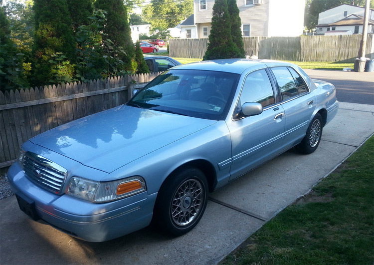 3 Cars That Epitomise Crappy American Car Stereotypes