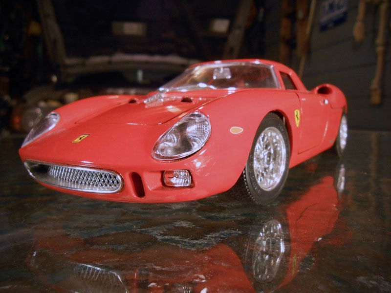 6 Awesome Car Gifts For Petrolheads