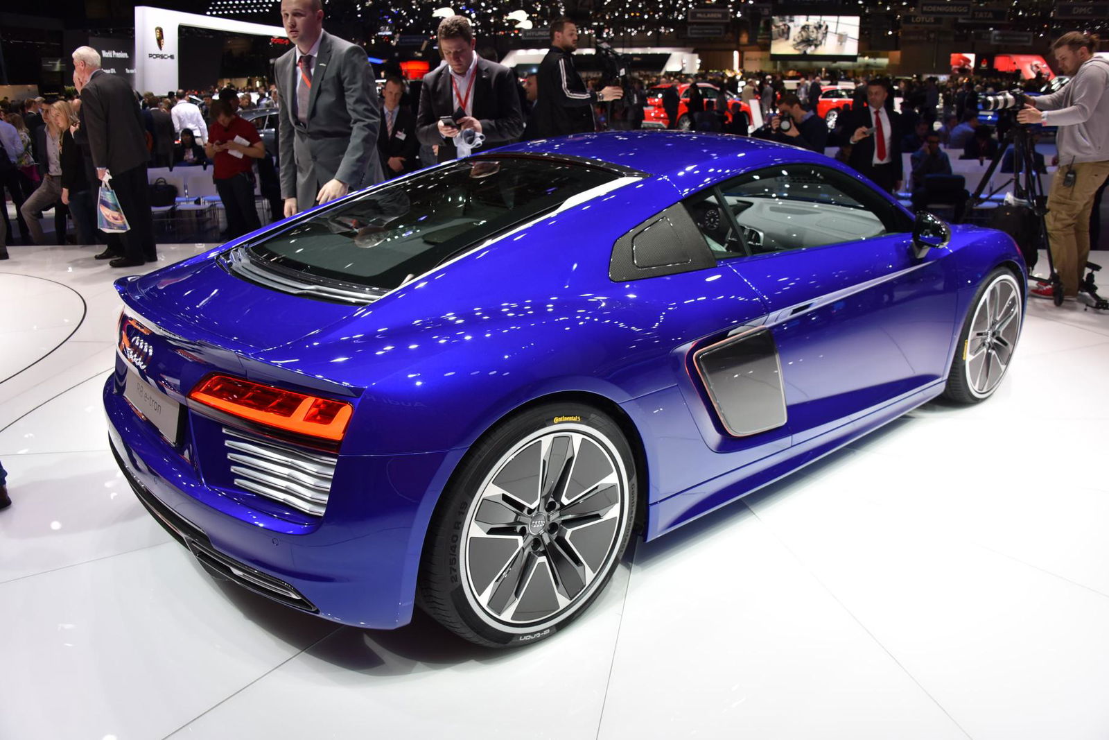 7 Reasons The 675 Longtail Is The Ultimate Track-Focused McLaren Sports Car