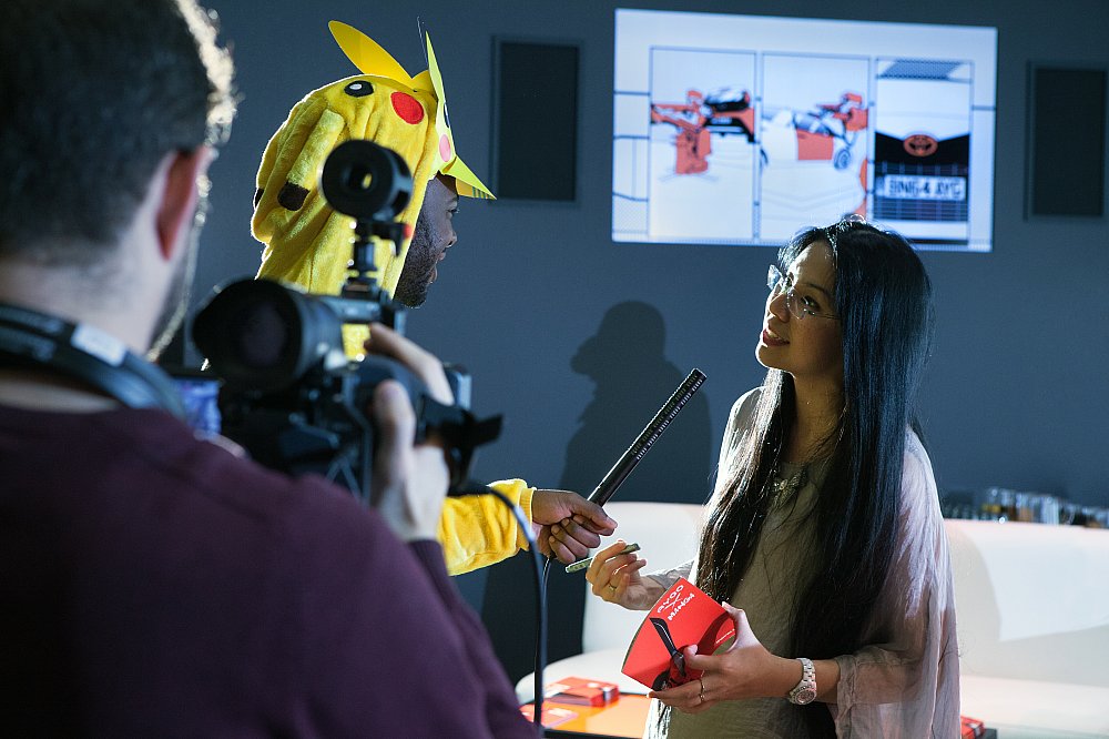Leong was also interviewed by Pikachu, because Comic Con.