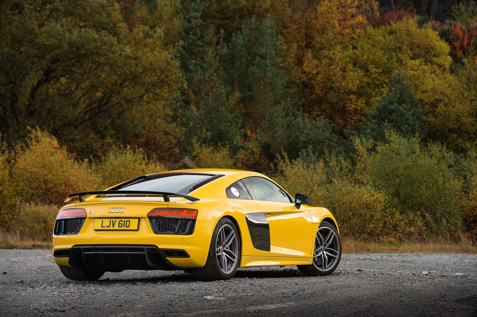 The New Audi R8 V10 Is A Beautiful 600bhp Monster You Really Can Use As A Daily