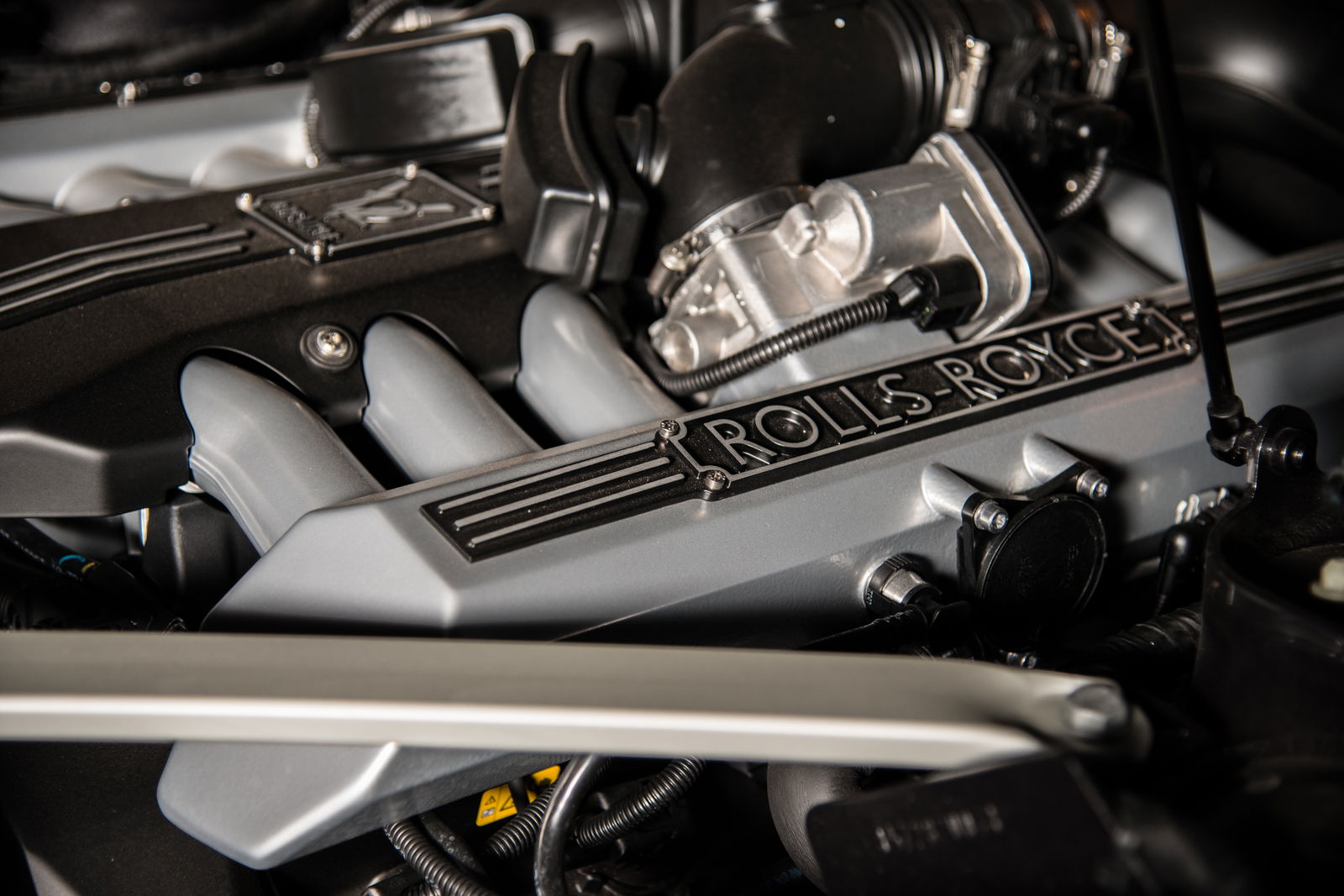 What It's Really Like Driving A Rolls-Royce
