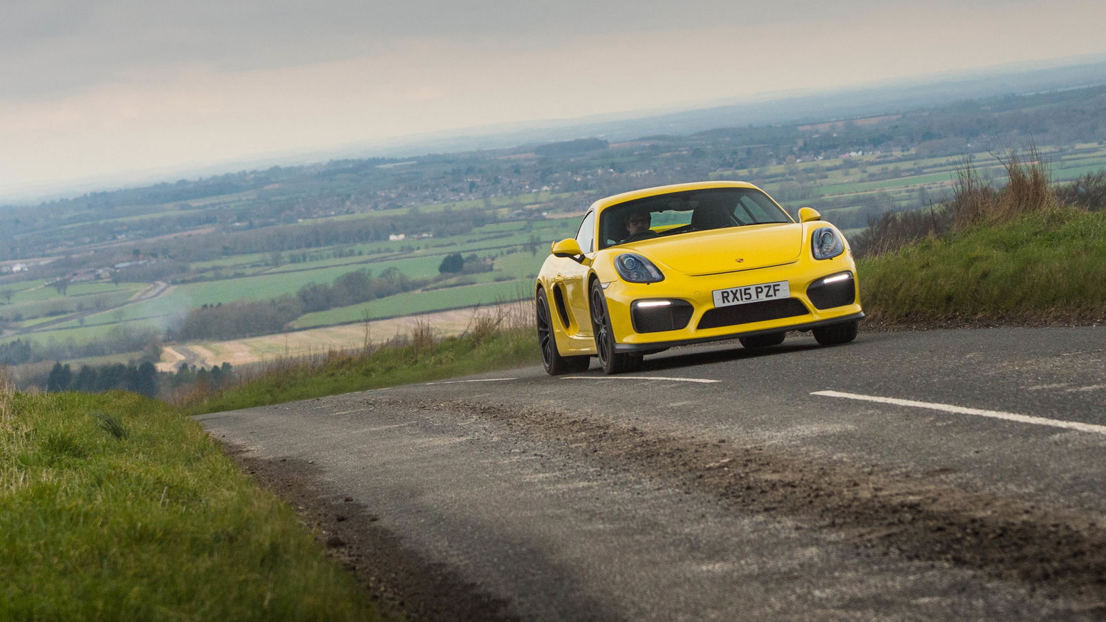 Porsche Is Reportedly Cooking Up A 4.0-litre Cayman GT4 RS