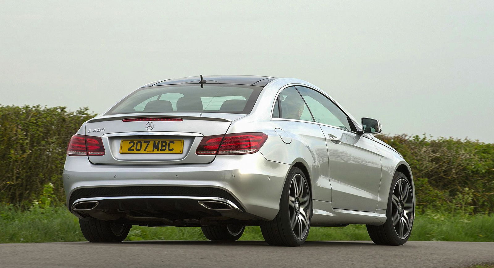 The Mercedes E-Class Coupe's Boring Looks Make Me Yearn For The Pretty Old CLK