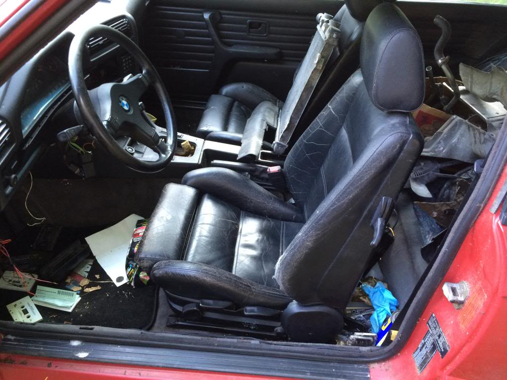 This Guy Found An Abandoned BMW E30 M3 And Returned It To Its Former Glory
