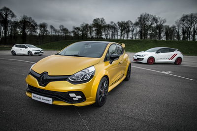 The Renault Clio RS16 Isn't Fast Enough To Bag The FWD Nurburgring Prize