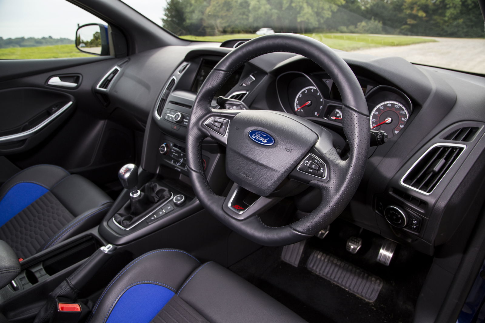Is The Ford Focus ST Estate The Hot Wagon King? 
