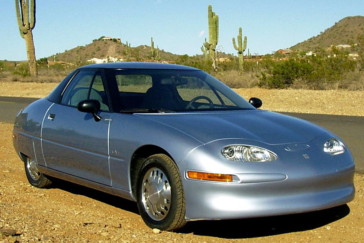 6 Cars That Were Technologically Ahead Of Their Time