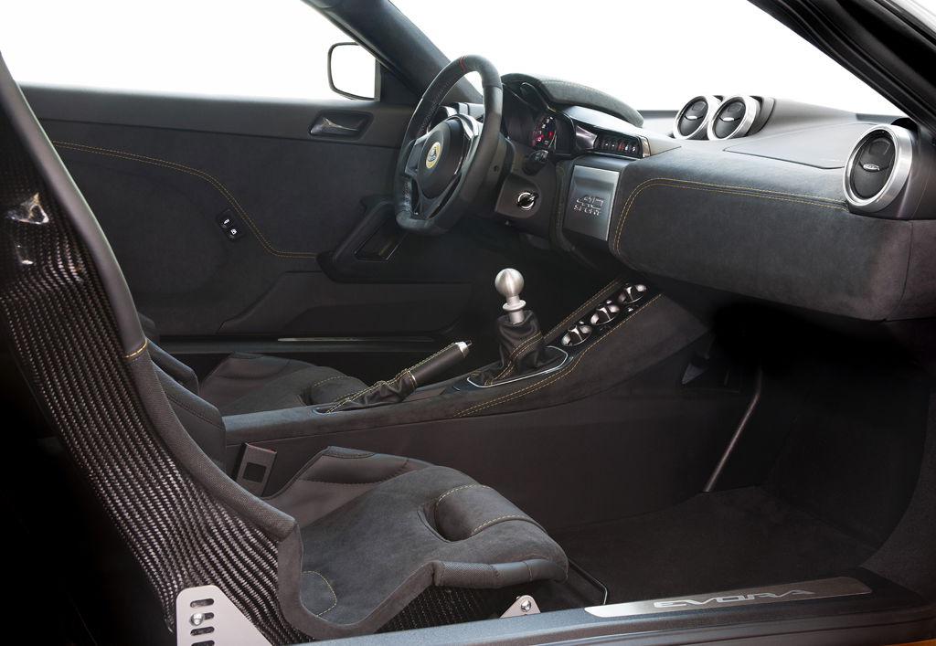 The Lotus Evora Sport 410 Is A Lightweight Mid-Engined Weapon For People Who Don't Want A Porsche
