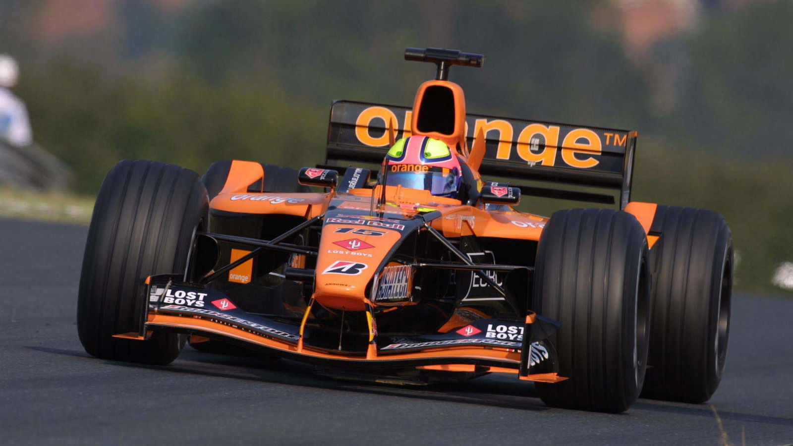 You Can Buy A Pair Of F1 Cars With Engines, If You’re Absolutely Loaded