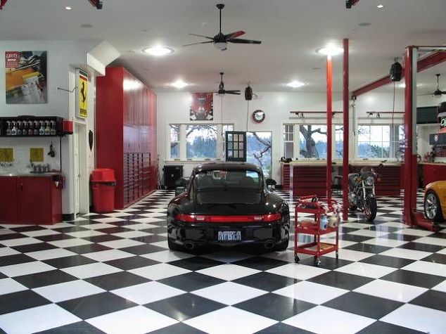 10 Awesome Garages That'll Give You 'Man Cave' Envy