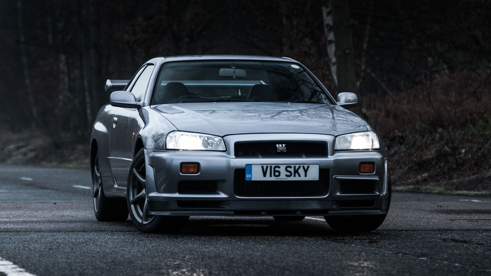 Nissan Has Started Production Of Brand New R33 And R34 Skyline GT-R Parts