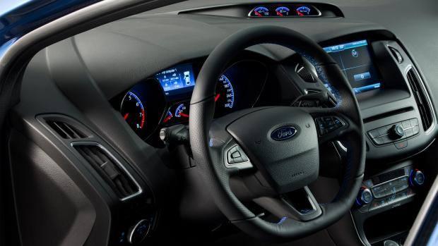 The New Ford Focus RS Is A 330bhp AWD Hero 
