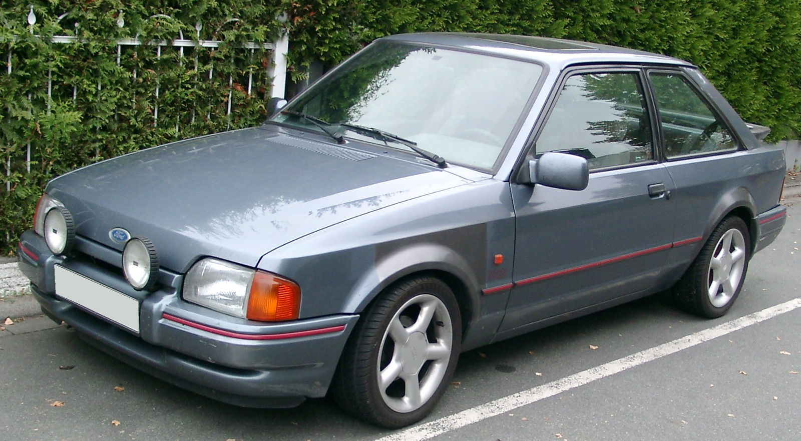 9 Retro Rides You Need To Buy Before It's Too Late 