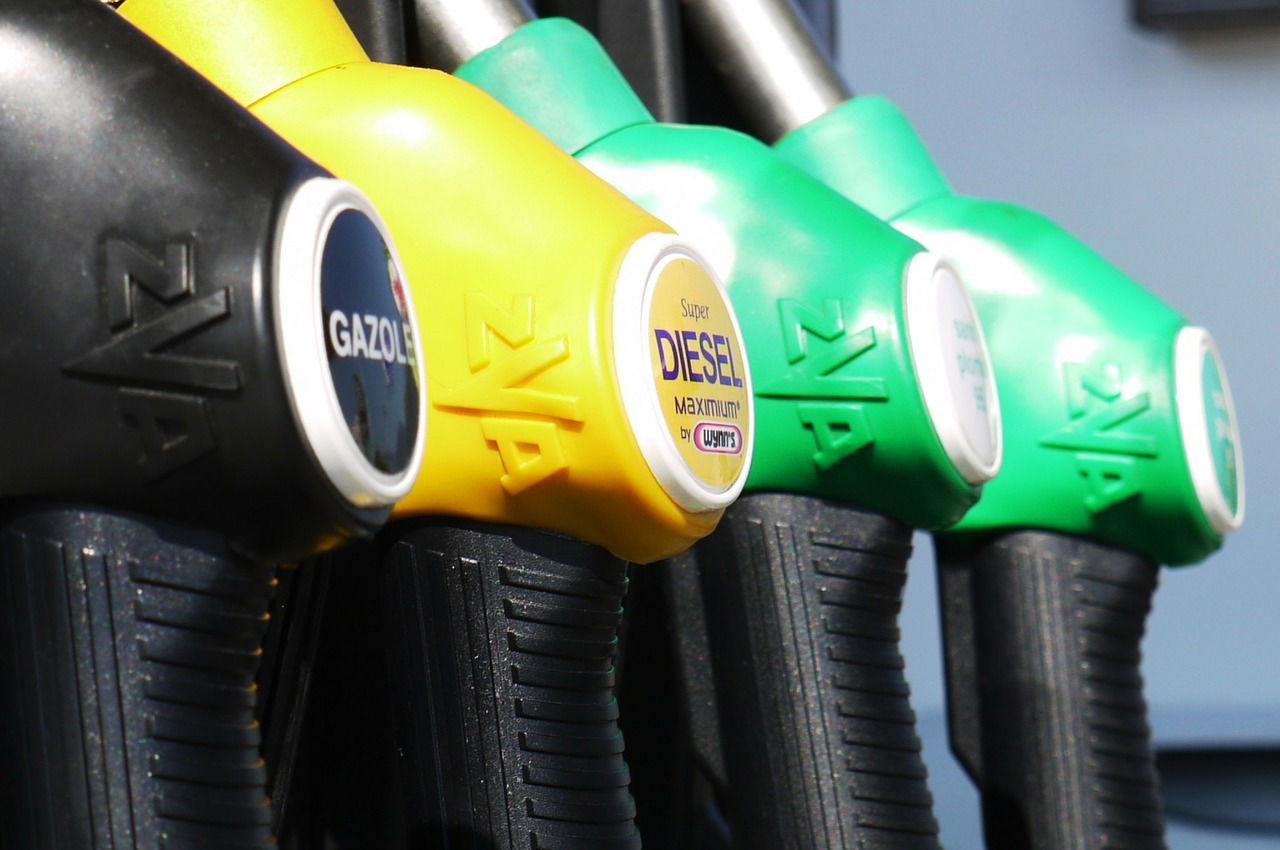 7 Things Every Parent Needs To Teach Their Children About Cars