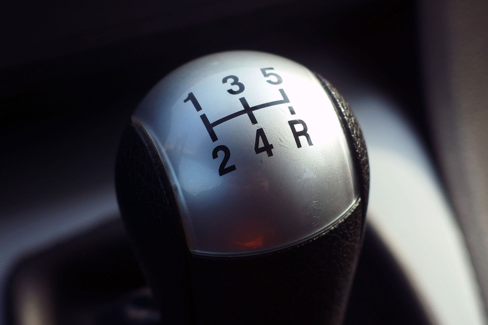 7 Things Every Parent Needs To Teach Their Children About Cars