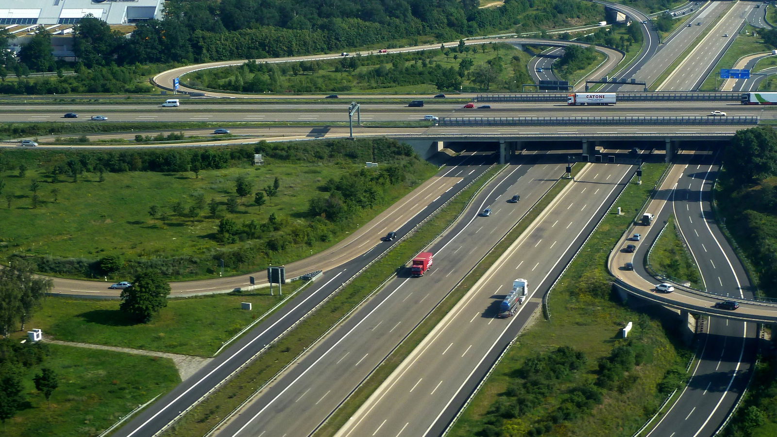 Derestricted Autobahns Could Be Axed Because Of Emissions Laws