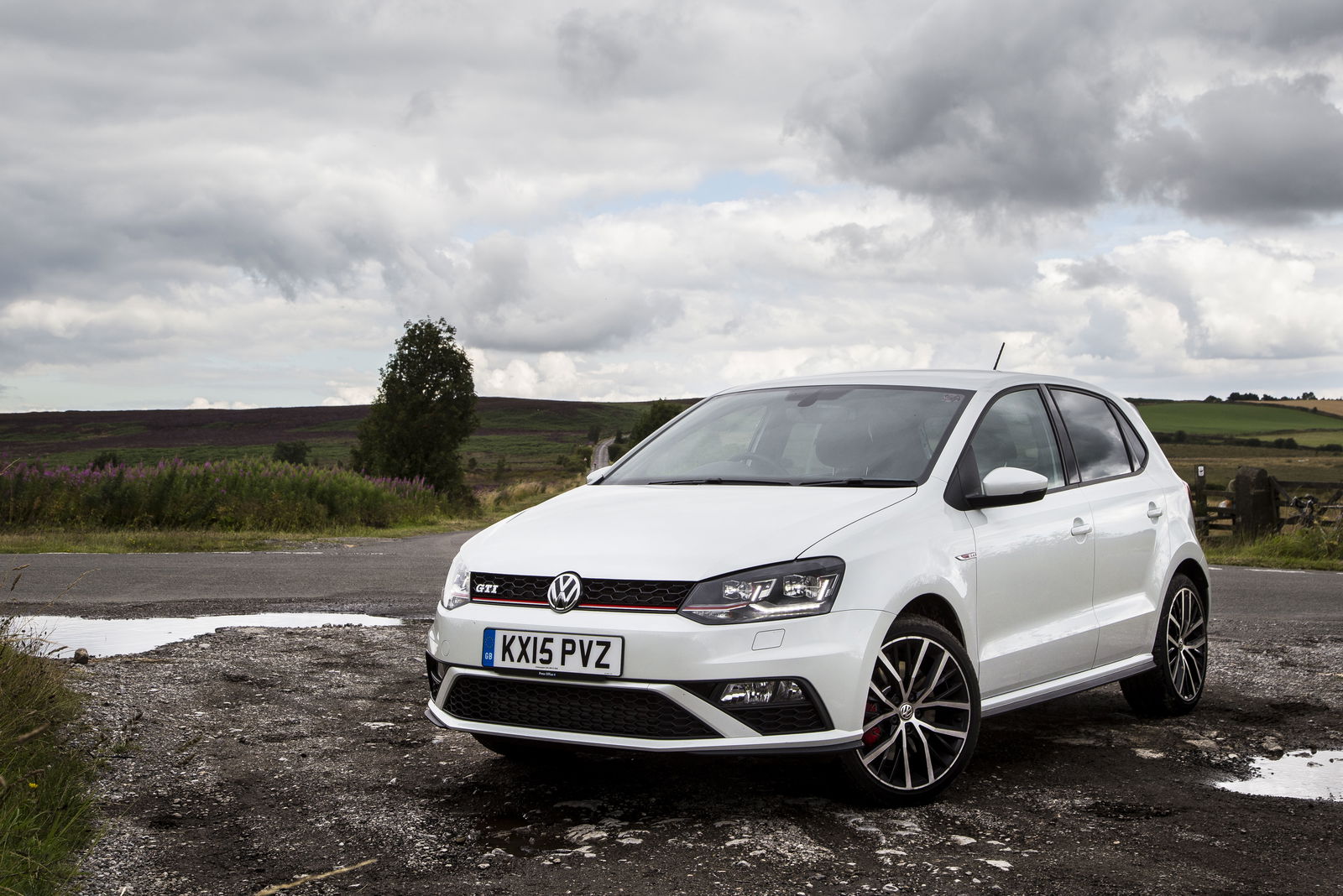 How Far Have VW Hot Hatches Come in 25 Years? 