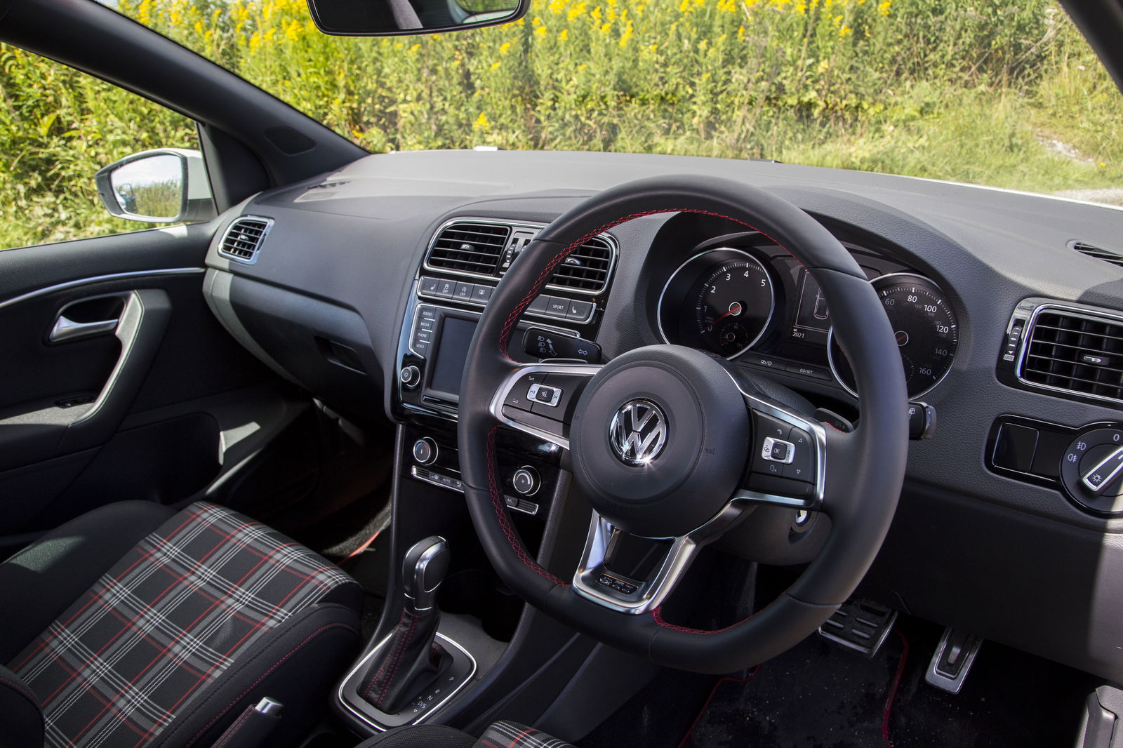 How Far Have VW Hot Hatches Come in 25 Years? 