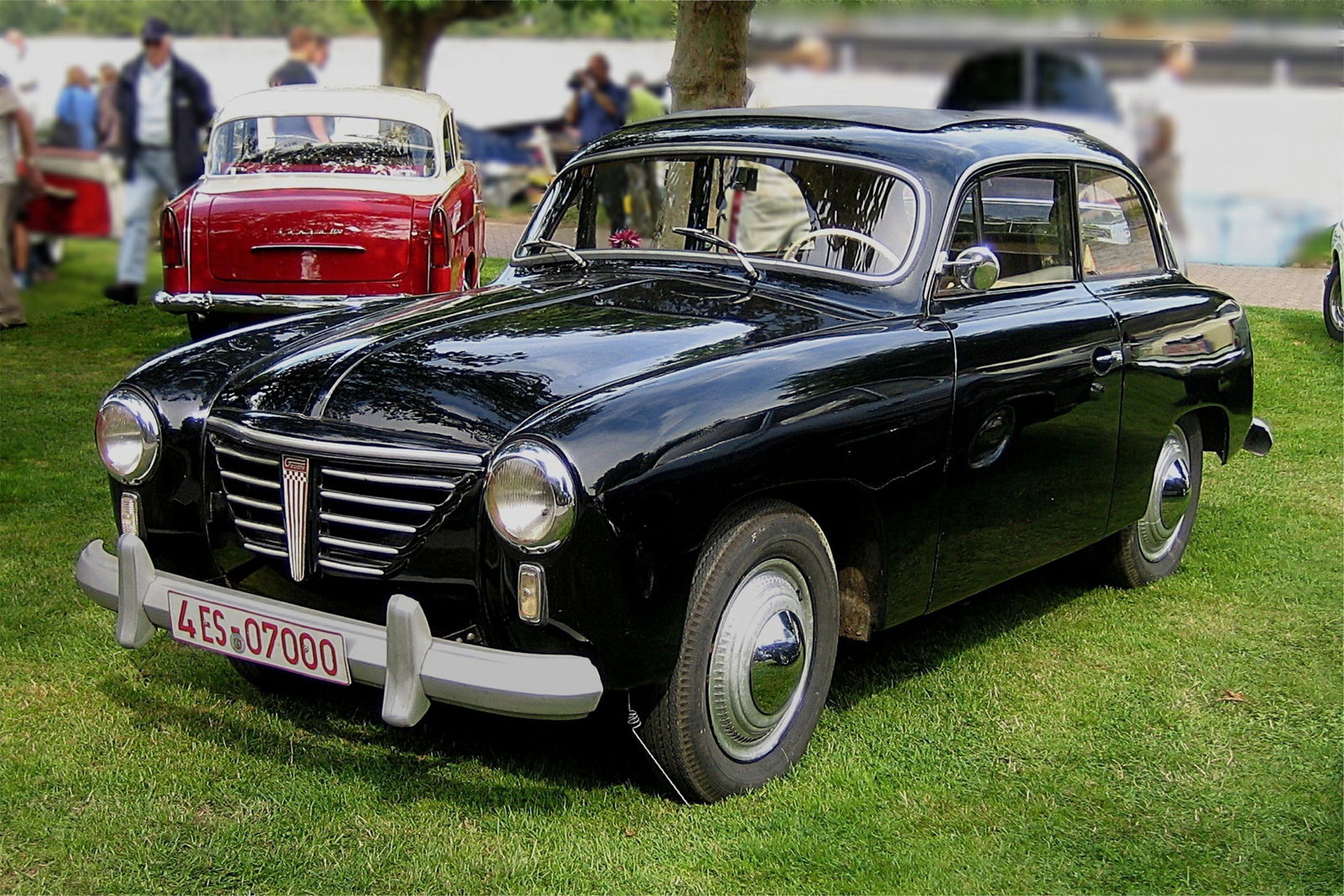 10 Automotive Firsts That Changed The Car World Forever